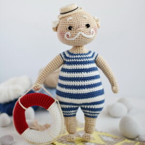 amigurumi doll pattern