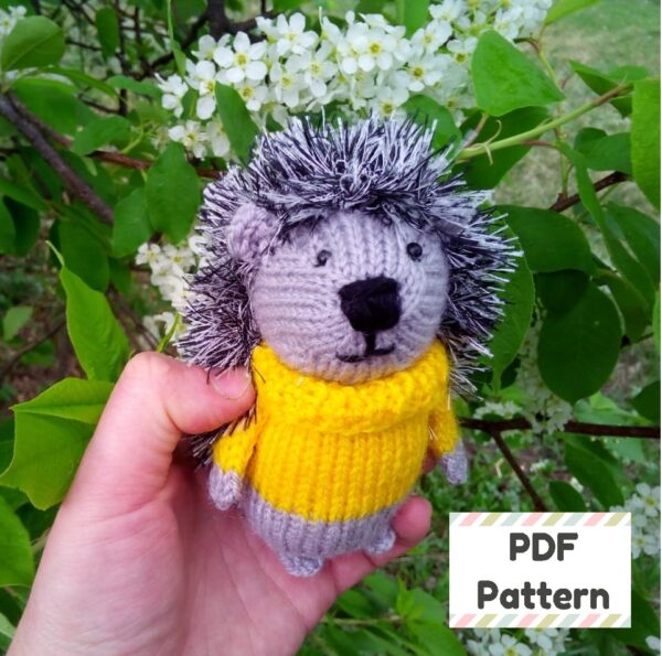 Hedgehog knitting pattern, Knit hedgehog pattern, Knitted hedgehog pattern