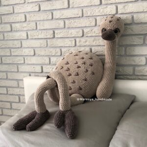 crochet pattern pillow Ostrich