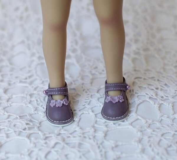 shoes for doll