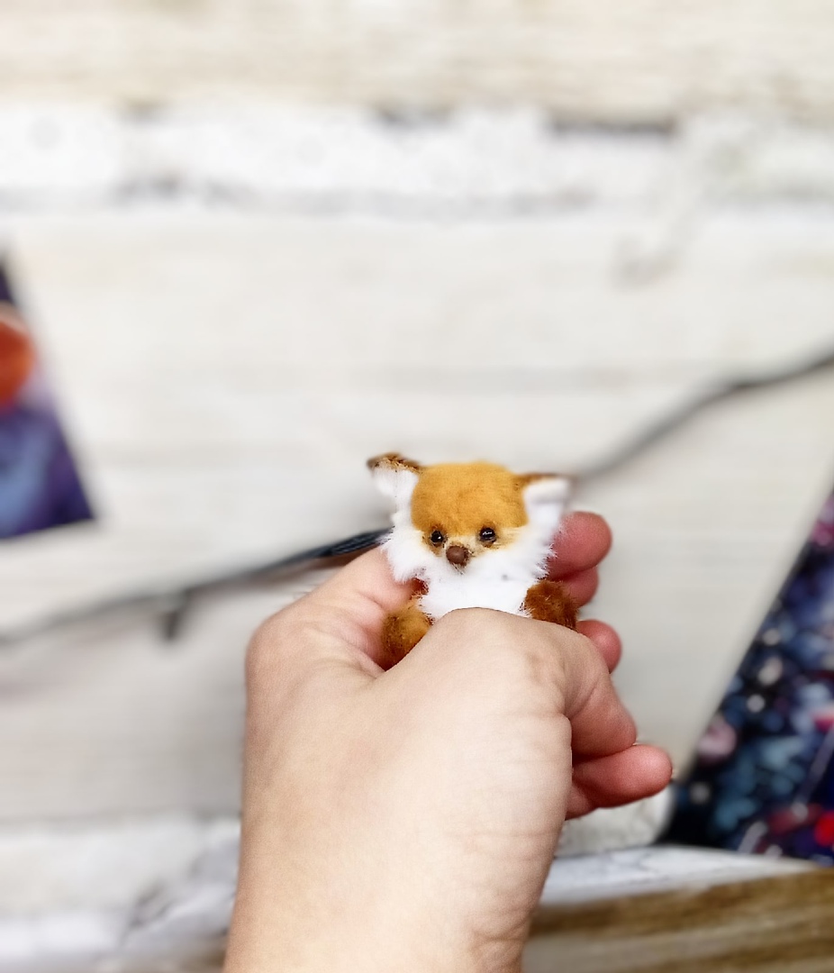 A master class on creating a miniature fox cub. 1 KjaBYKX94eZ2 C RlXHfW0gVNunlCaSz773jwA0gE eFreUFEJGDTi8xQsNeSpts0SYdig5TbX sP