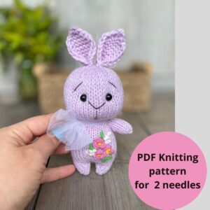 Lavender-Bunny-knitting-pattern