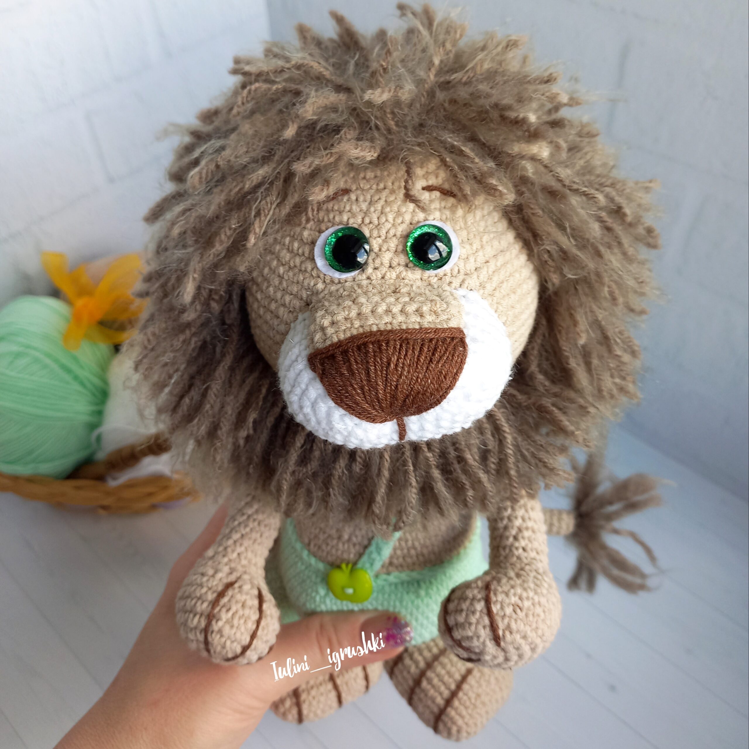 Tuto - marionnette lion