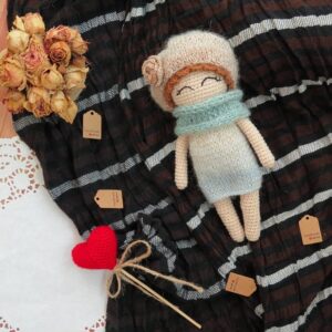 Amigurumi Emili doll crochet pattern