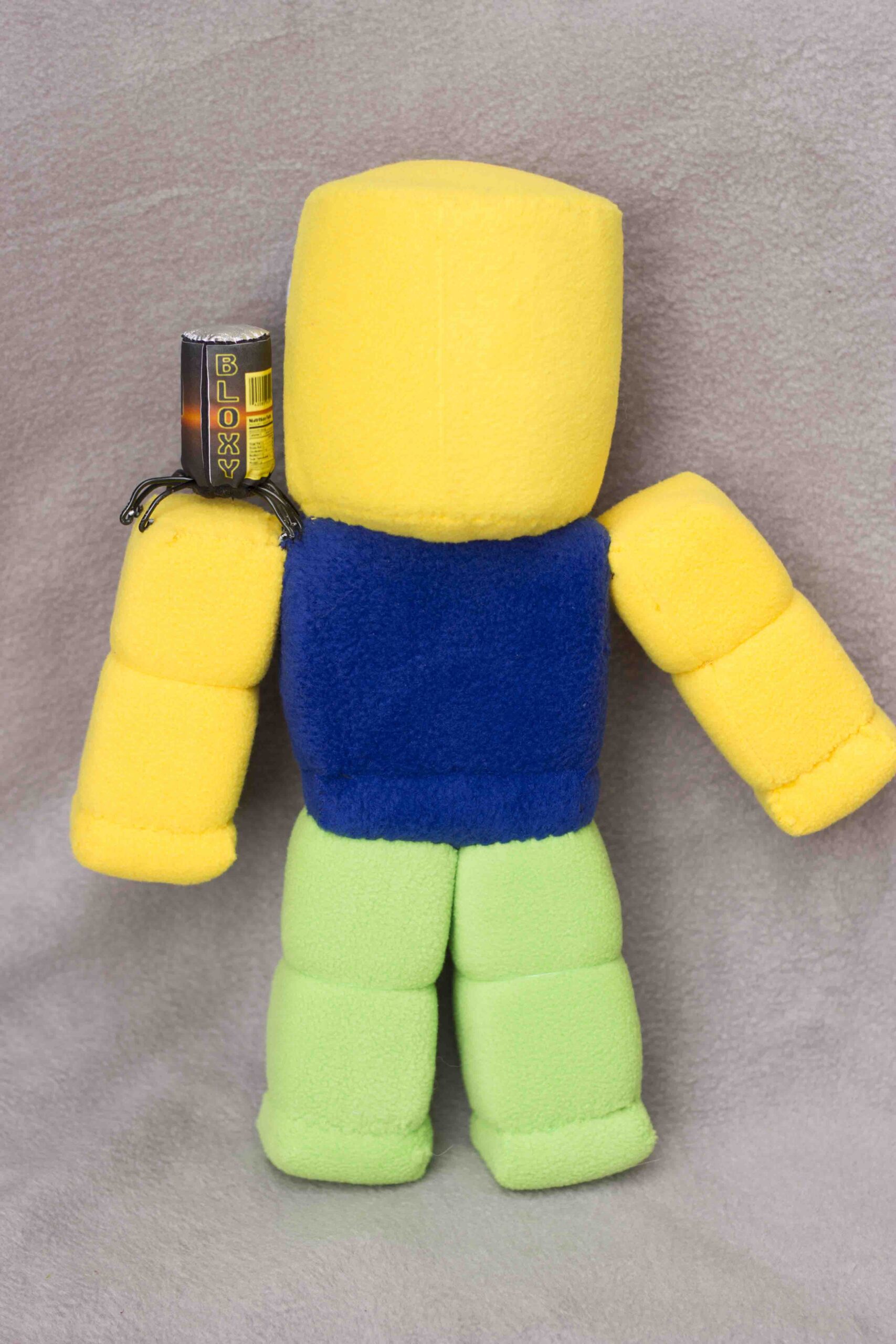 Noob Roblox Plush Gamer Gift Plushie Toy 