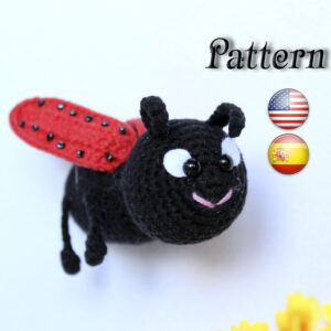 Easy crochet ladybug pattern toy, amigurumi ladybug download (English, Español)