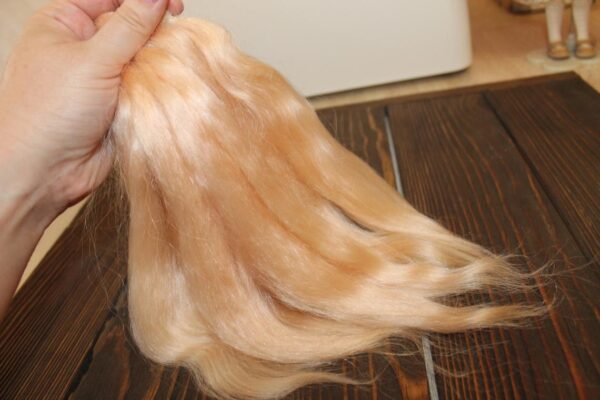 Doll hair nutmeg