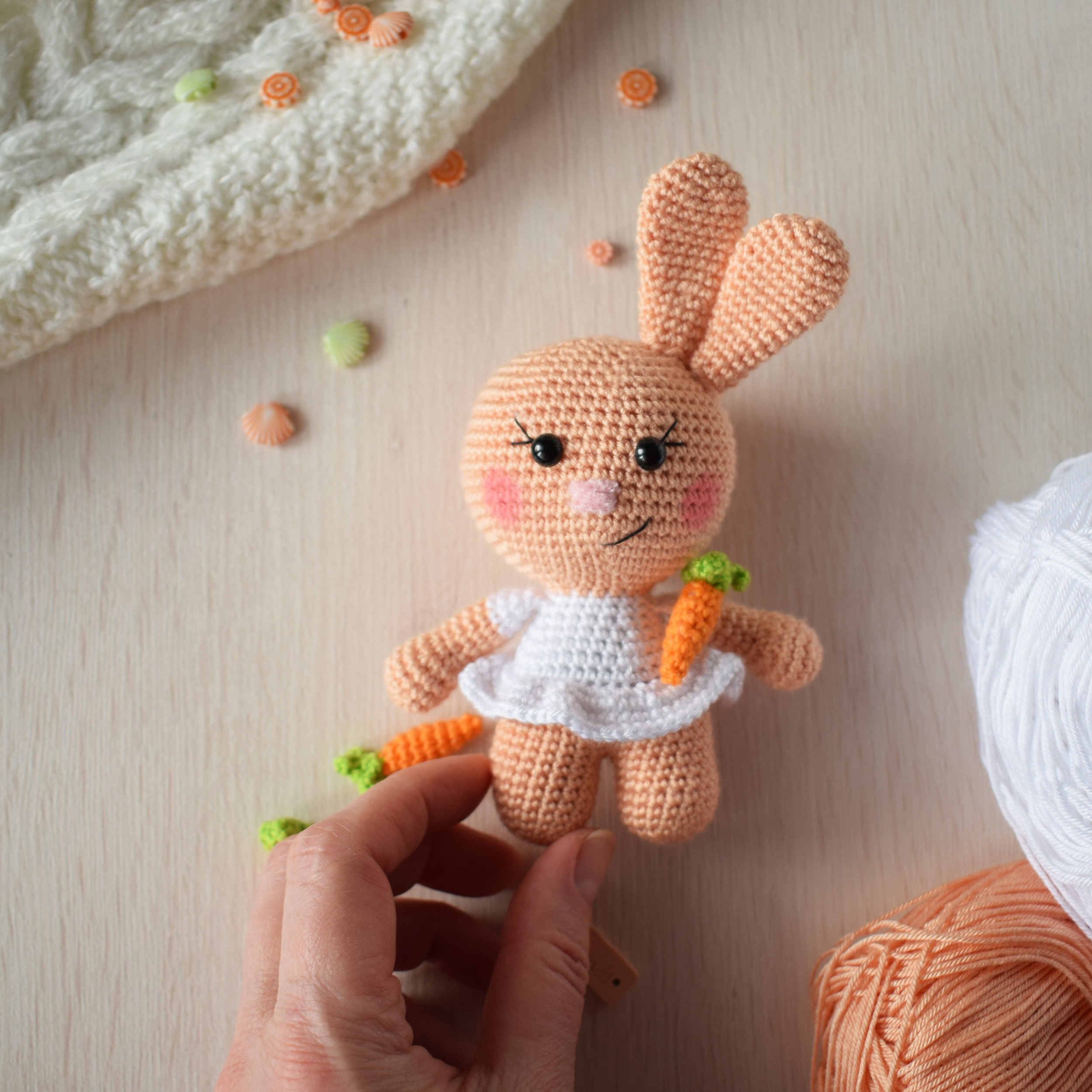 Easter Bunny pattern crochet, stuffed animal, rabbit