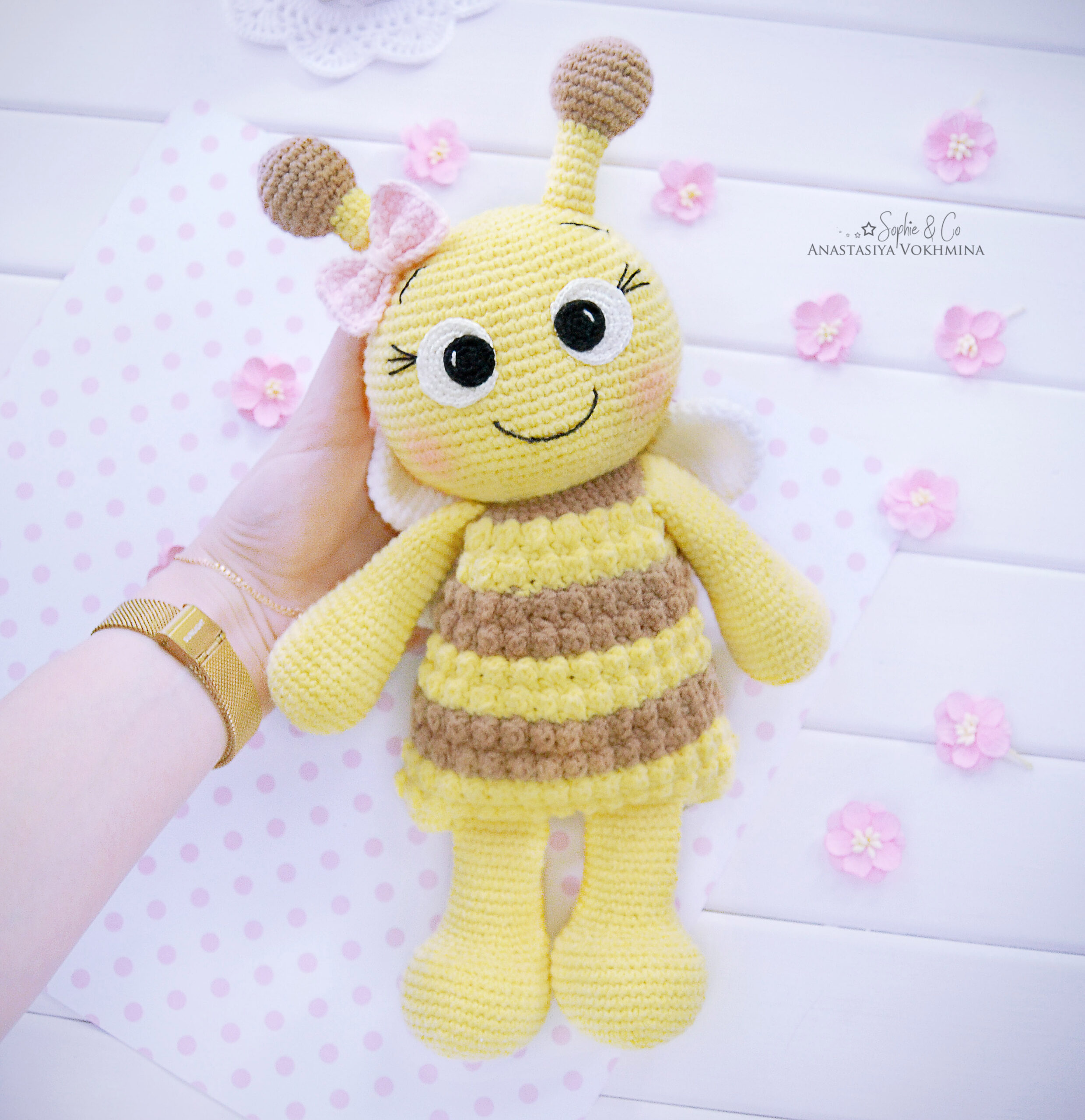 Bee lovey discount