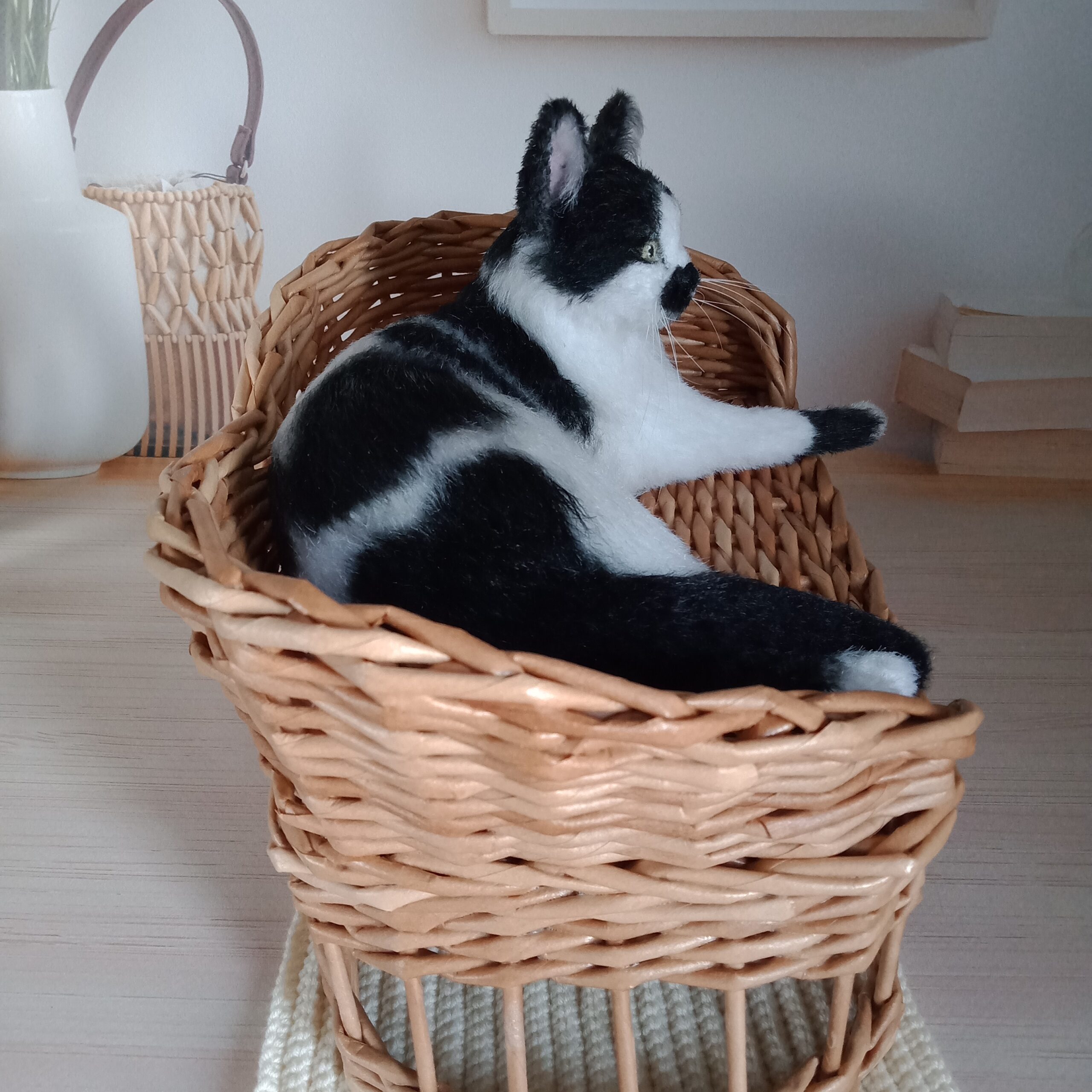 Custom miniature realistic crochet white-black cat figurine - DailyDoll Shop