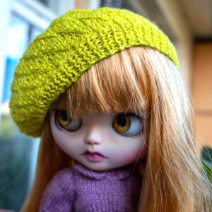 Green cap for Blythe