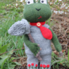 Knitting pattern toy frog