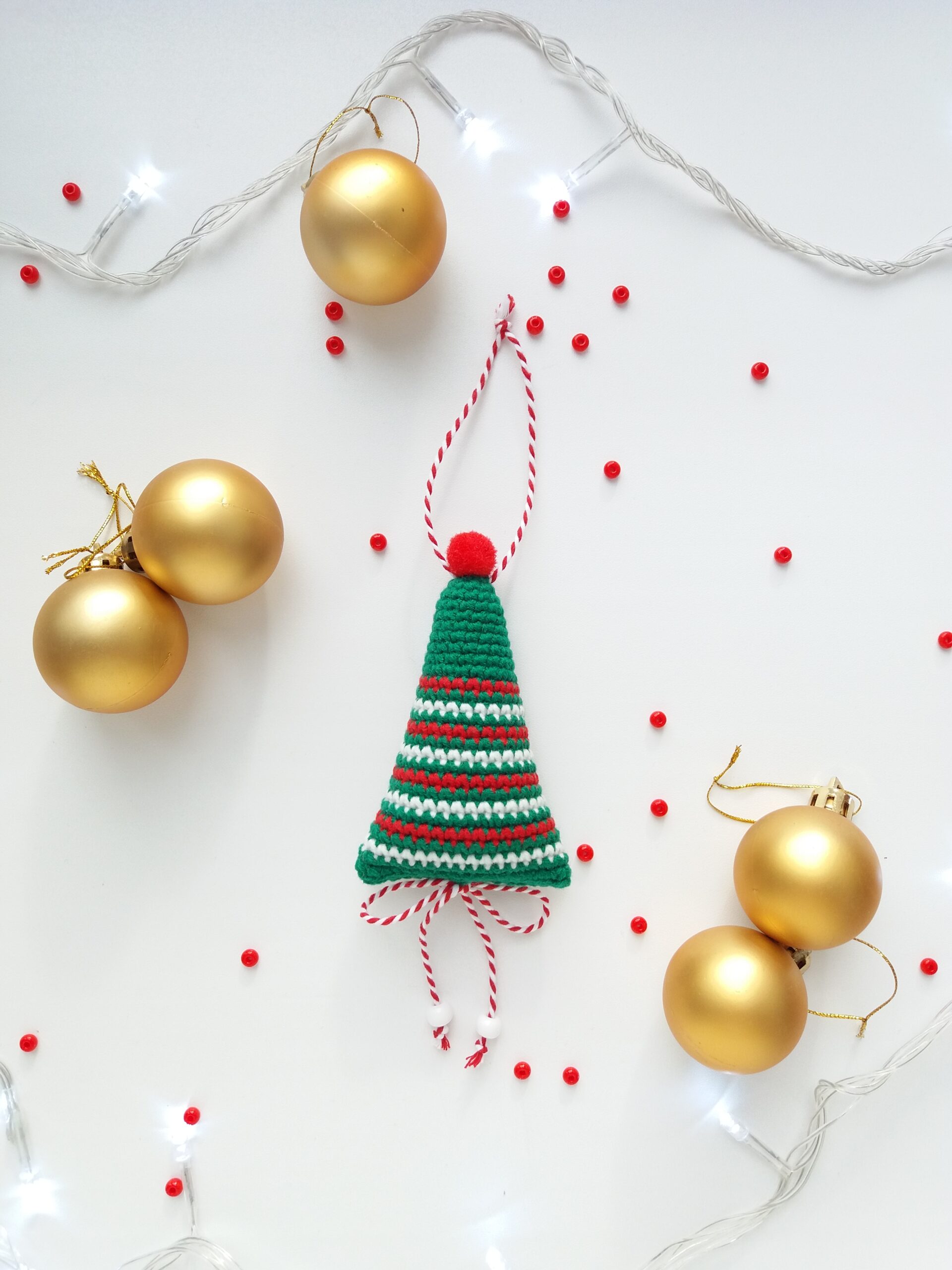 Christmas Tree Easy Crochet Kit. DIY Christmas Decoration Kit