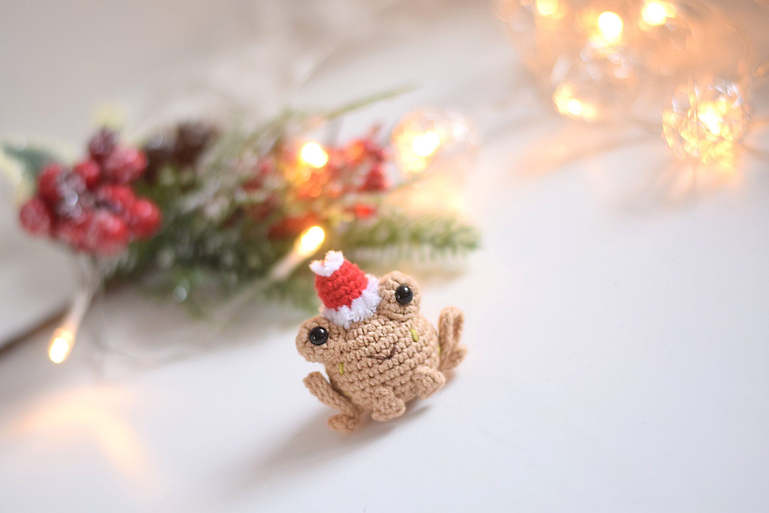 Christmas crochet Christmas tree car accessories, amigurumi car