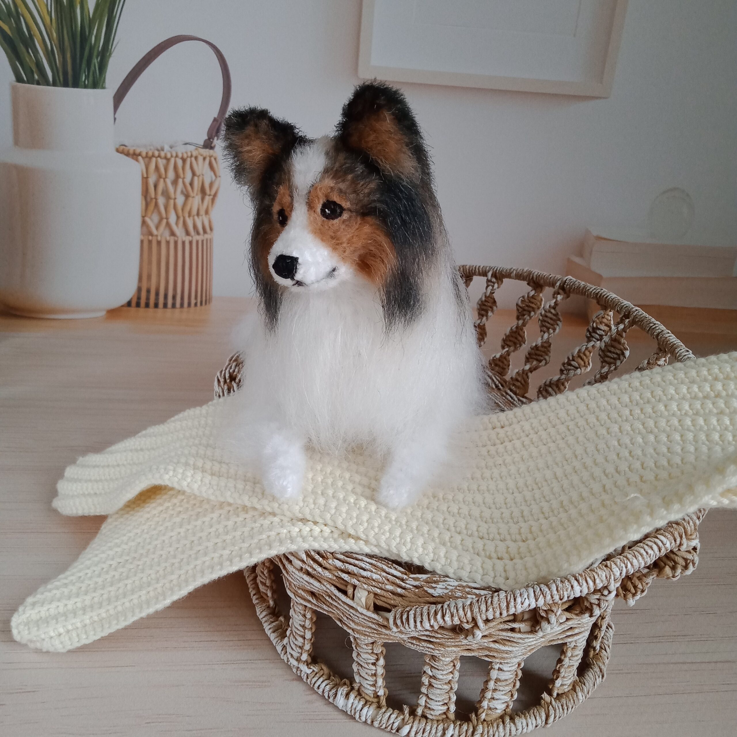 Custom Miniature realistic crochet Papillon - DailyDoll Shop