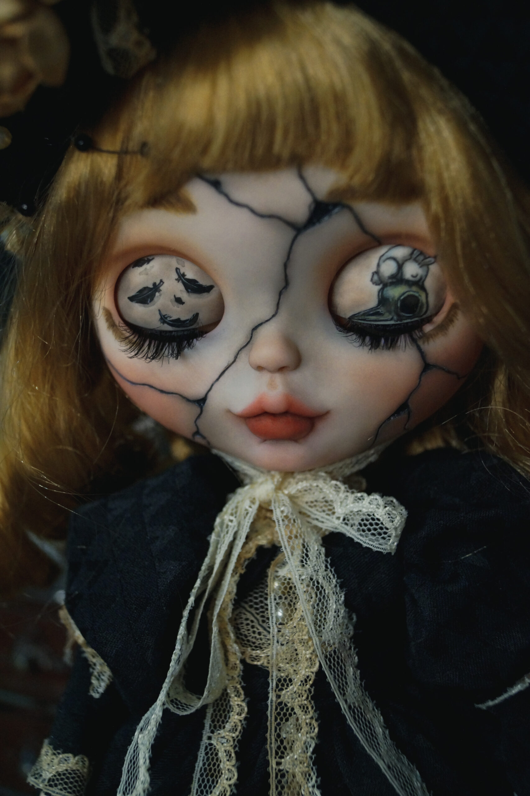 Blythe Vampire, Blythe Gothic, Blythe Doll Custom, Blythe Custom, Vintage  Blythe, OOAK Blythe, Blythe Dolls, Vampire Doll, Gothic Doll by Isilien -  DollyCustom