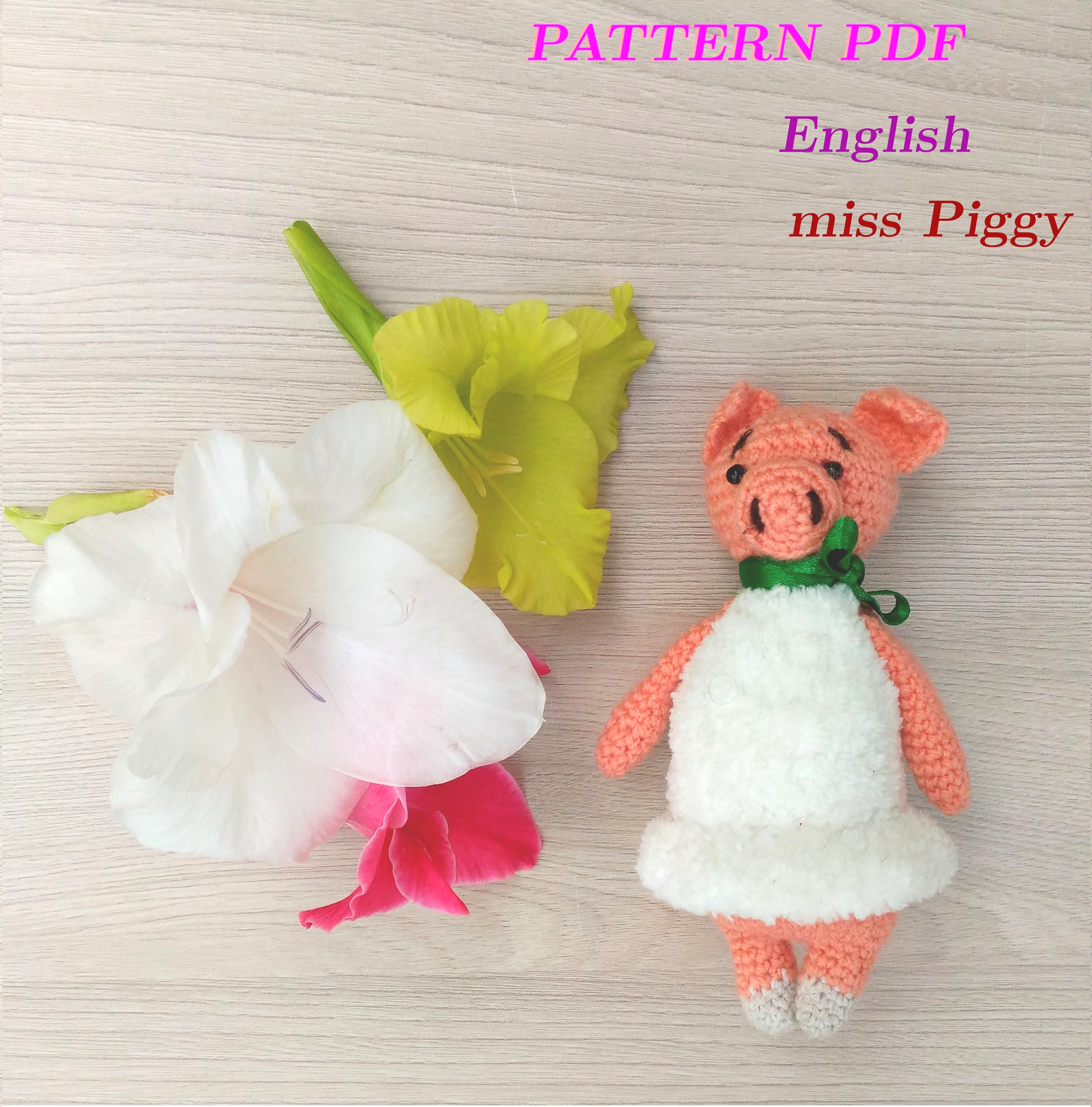 Crochet pattern piggy mini amigurumi animal keychain PDF