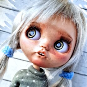 Collectible blythe