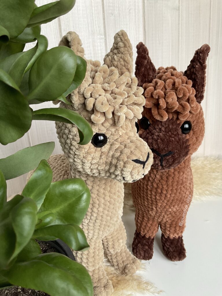 alpaca plush pattern