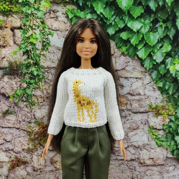 Barbie giraffe sweater