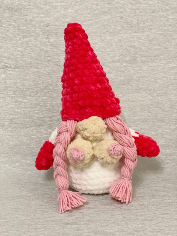 Amigurumi gnome