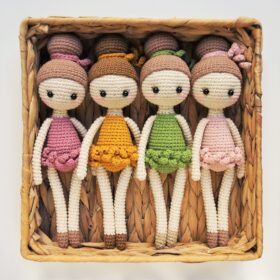 amigurumi doll