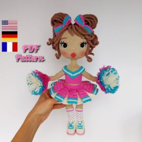 Modèle de poupée au crochet Astrid