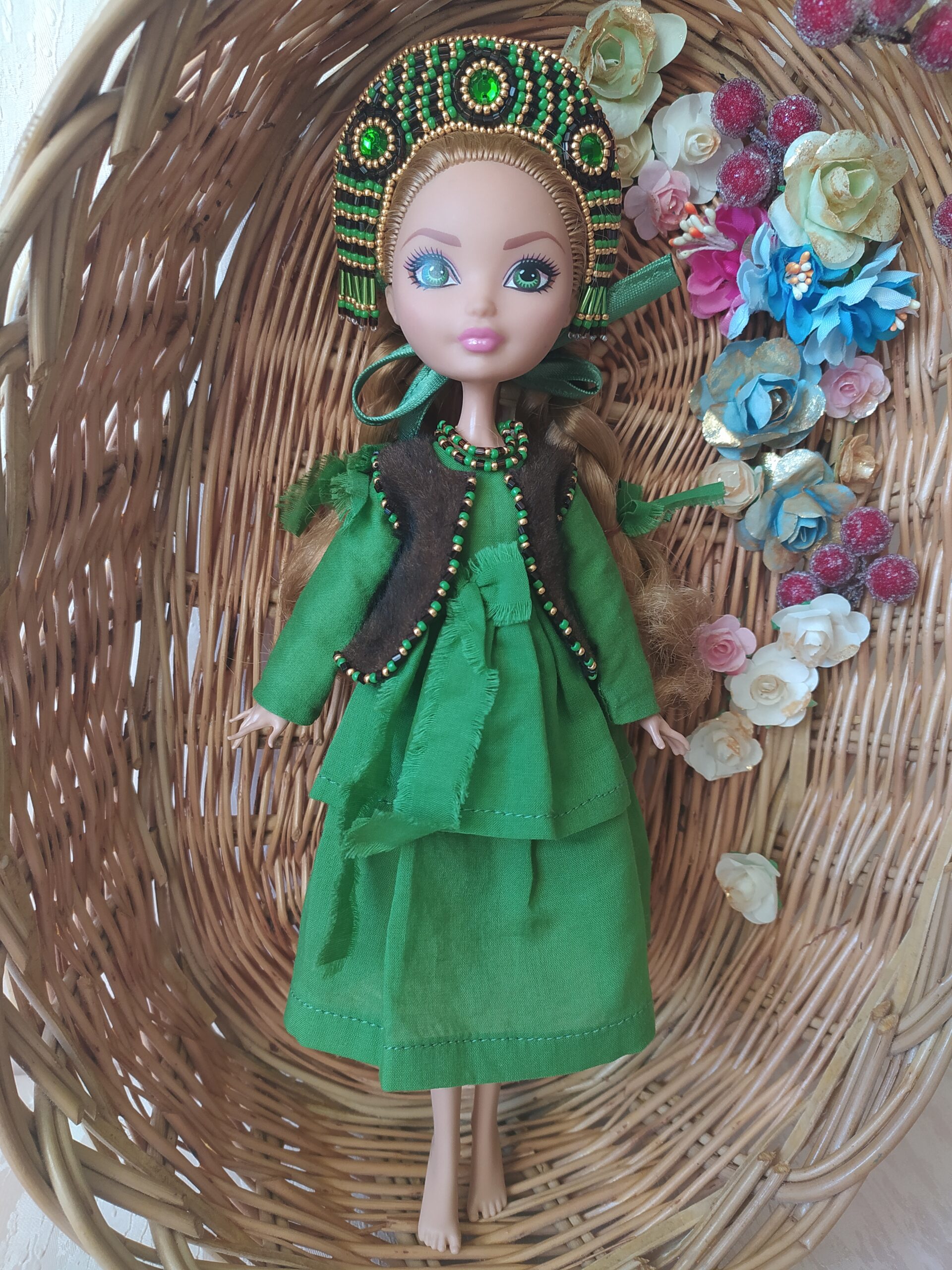 Ever After High Custom Repaint Apple White Doll 