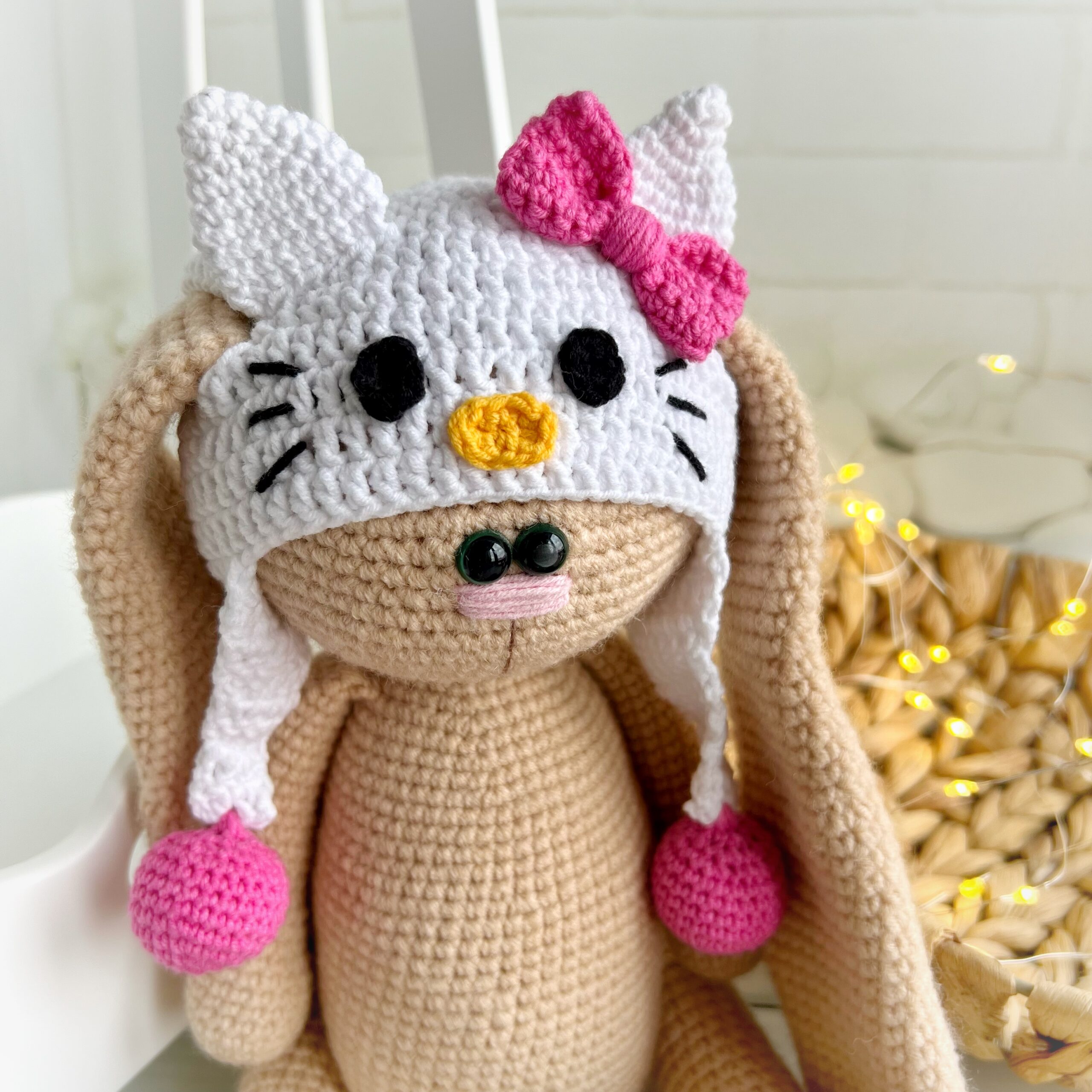 English Crochet pattern "WHITE CAT outfit" for doll (pdf) 3 IMG 5491 scaled