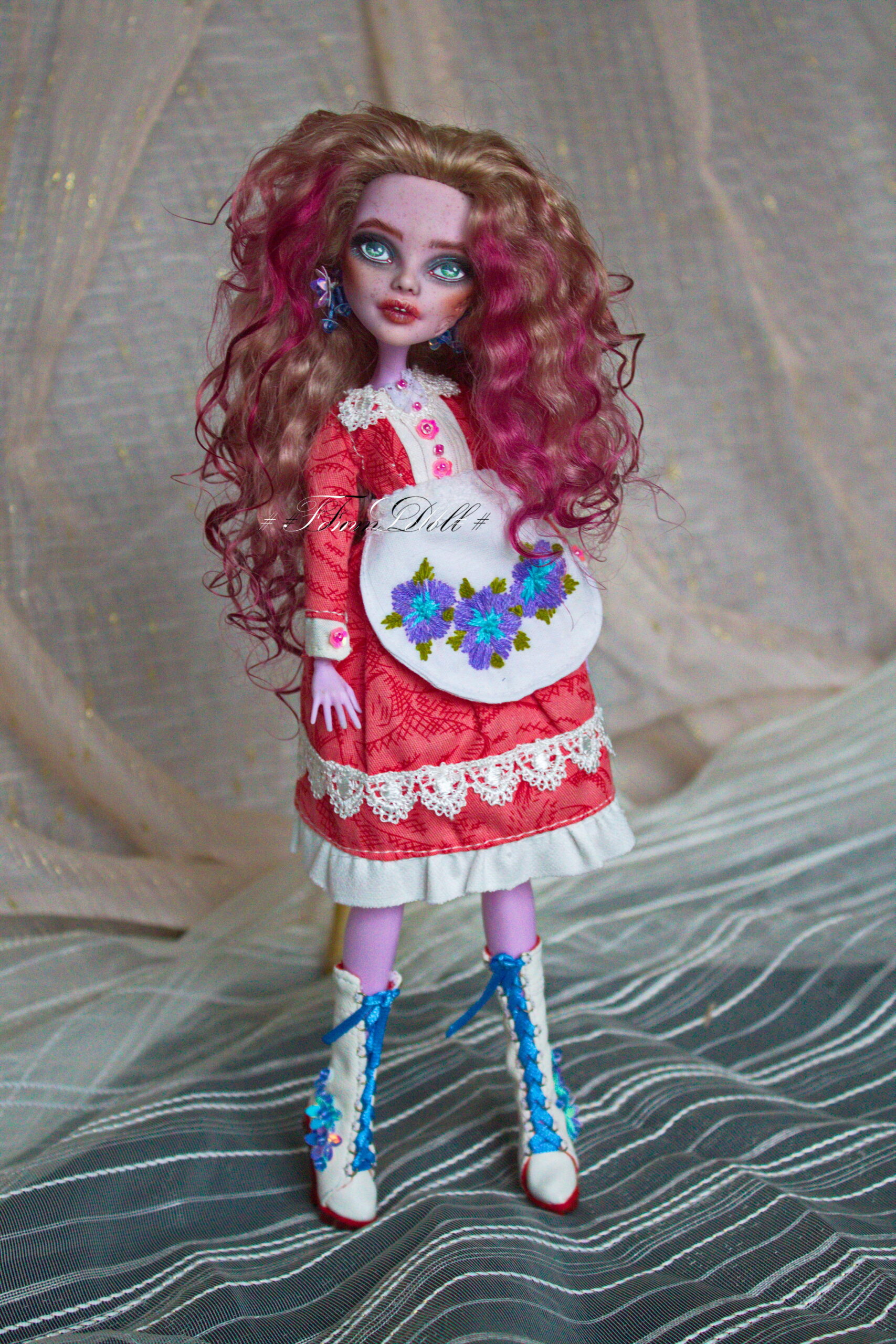 Monster High and Ever After High Dolls for OOAK Customizing -  Portugal