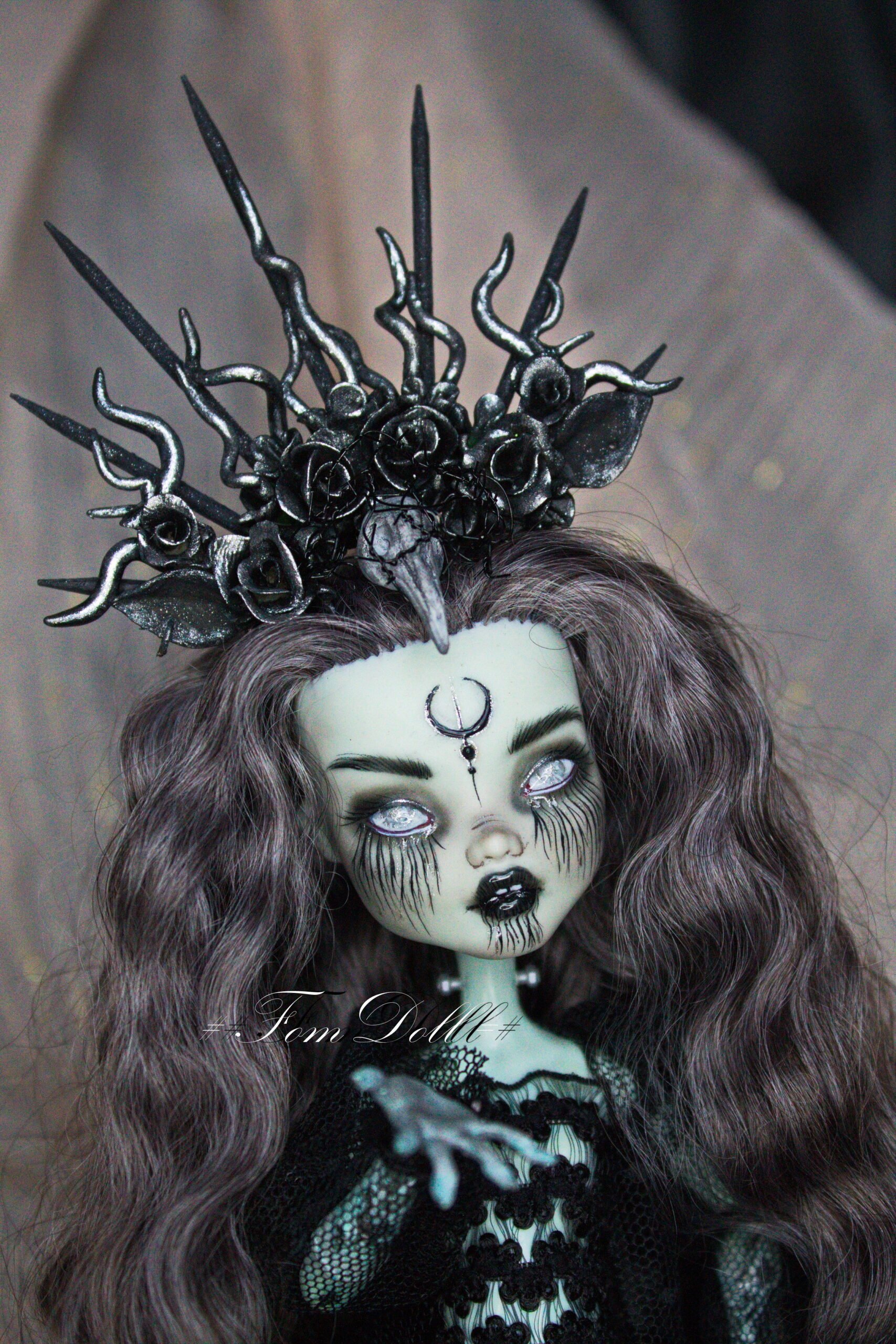 monster high witch doll