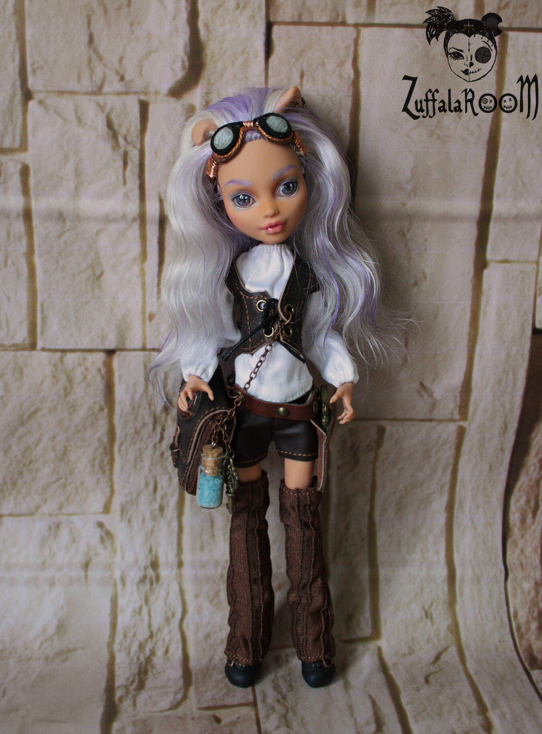 Monster High and Ever After High Dolls for OOAK Customizing 