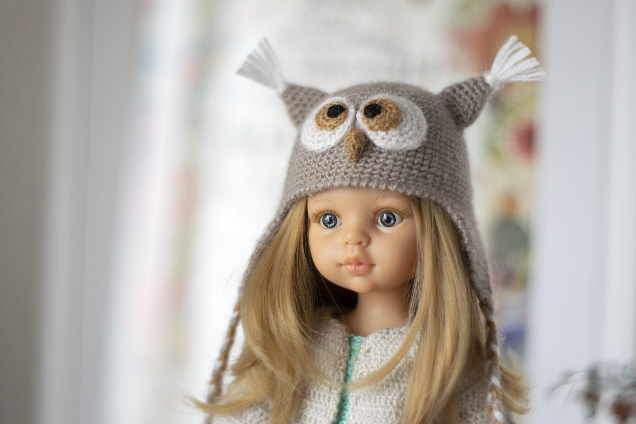 Owl hat helmet for doll Paola Reina, Siblies, Dumplings 7 DSC 1189 2 scaled