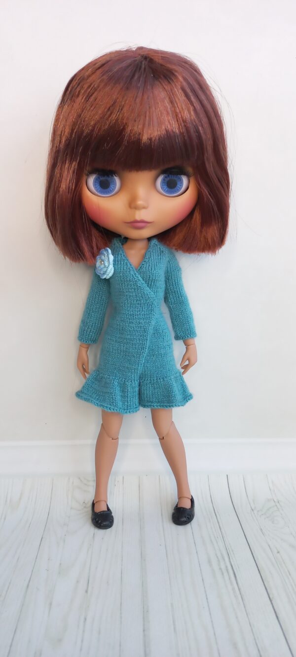 Outfit for Blythe long sleeved flared dress