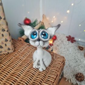 Sphynx white cat toy blue eyas