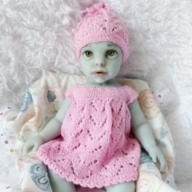 Adorable Hand-Knitted Doll Clothes Set for 13-Inch (33 cm) Reborn Dolls