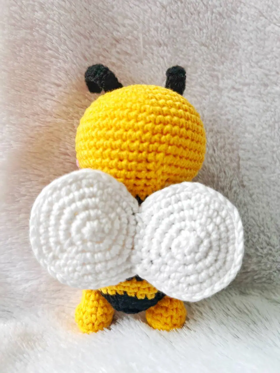 Crocheted Bee. 3 photo 2023 03 22 18 48 58.jpg