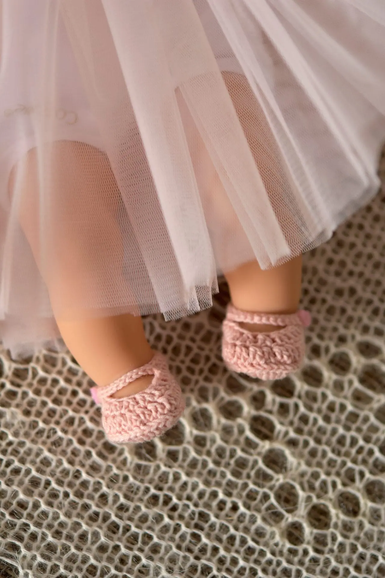 Doll shoes pattern for Corolle baby Calin doll, 12 inch doll clot 2 3 8.jpg