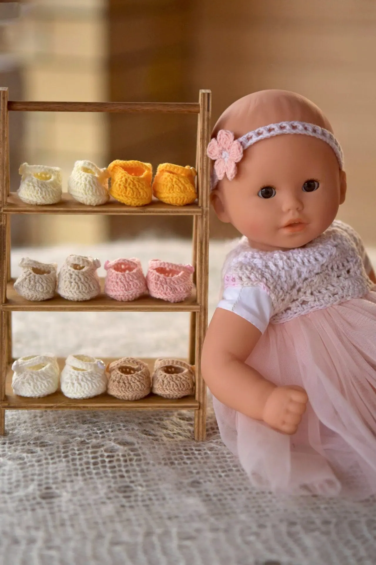 Doll shoes pattern for Corolle baby Calin doll, 12 inch doll clot 3 4 8.jpg