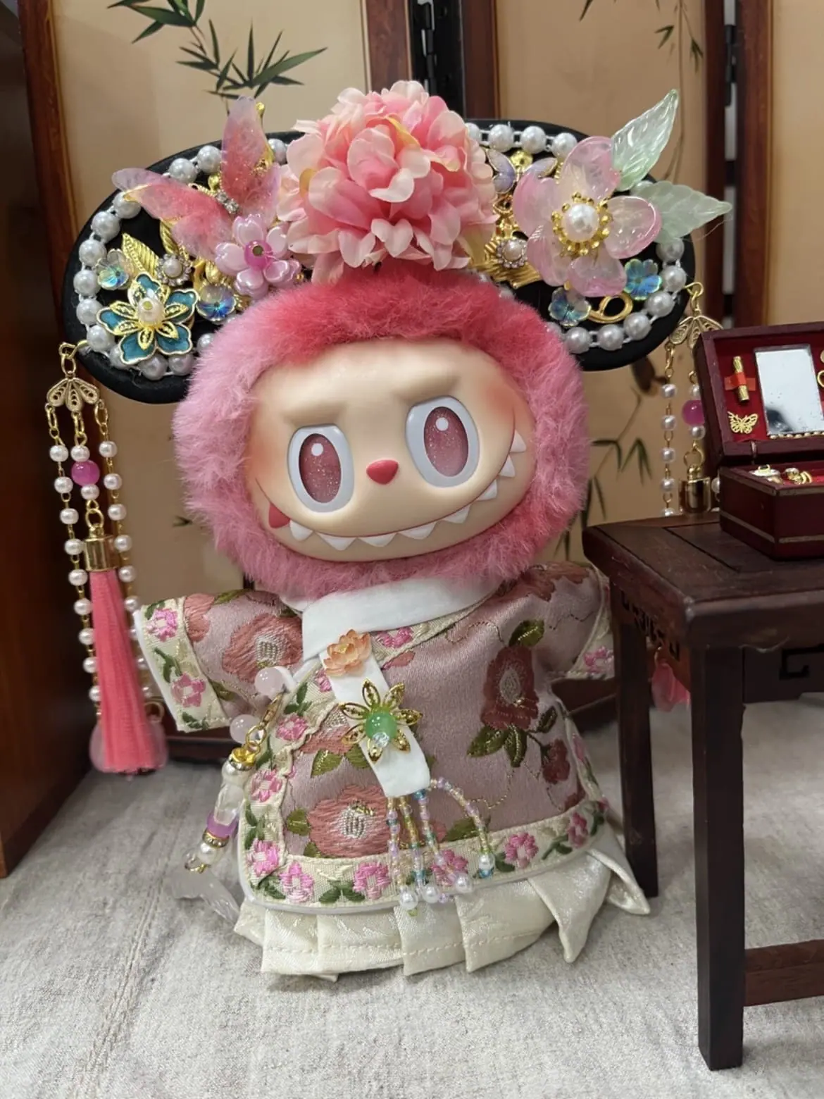 Labubu Chinese princess costume ancient style pink white 1 3 23.jpg