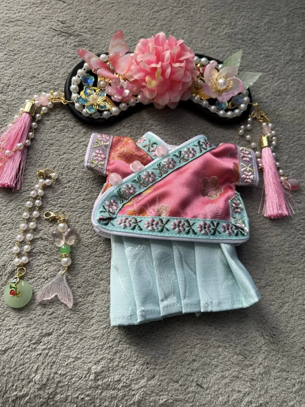 Labubu Chinese princess costume ancient style pink blue 2 b 29.jpg