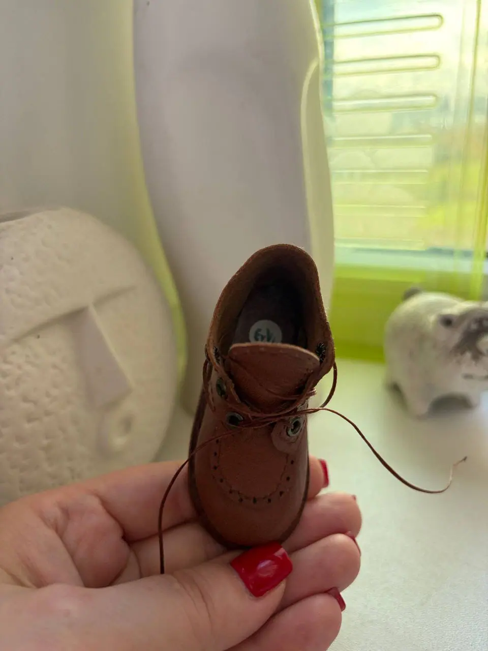 Designer shoes for dolls, the insole is 7.5 cm long and 2.8 wide 3 photo 2025 10 27 21 05 45.jpg