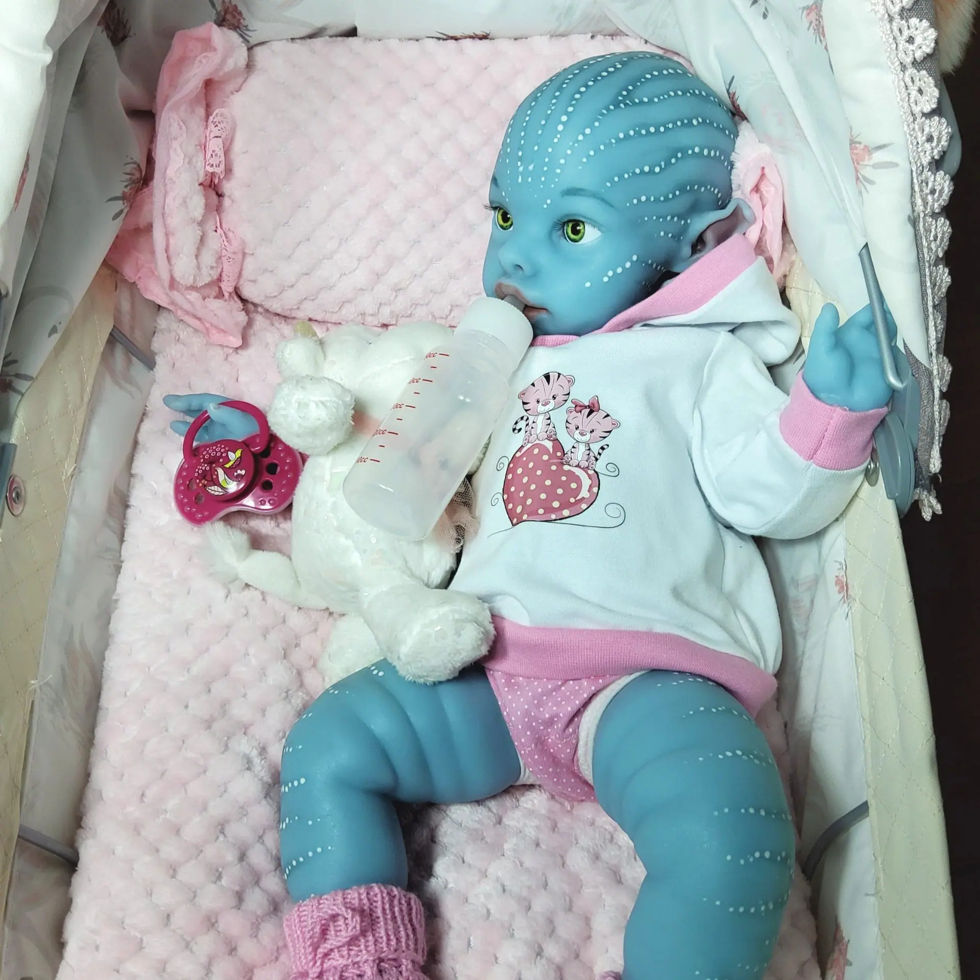Full Silicone Reborn Doll Avatar Girl 17 Inch 8 Side view of full silicone Avatar reborn baby doll