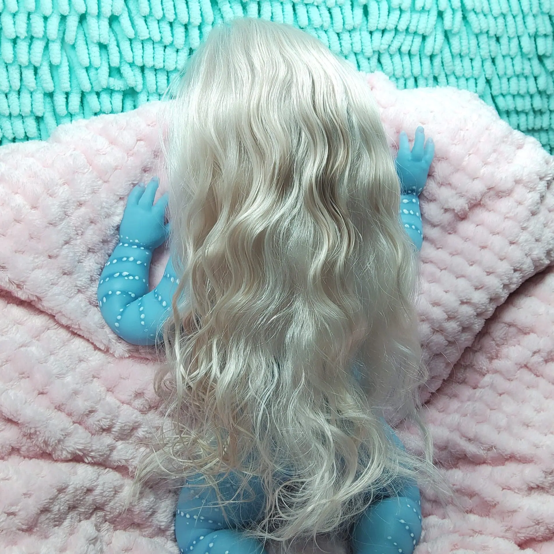 Superb silicone doll avatar baby girl 13 inch 8 Full silicone Avatar baby doll girl with blue skin, real mohair hair, drink and wet system, fantasy doll