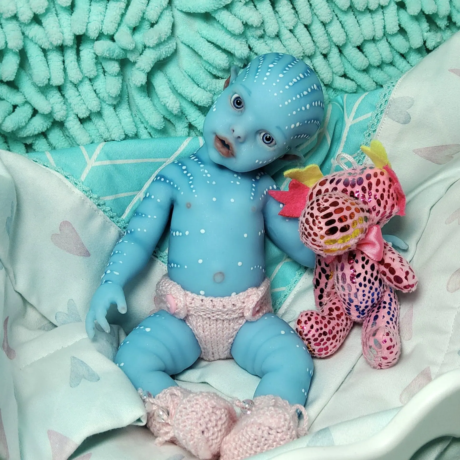 Amazing silicone reborn avatar baby girl 22 cm 1 Realistic fantasy avatar reborn baby doll
