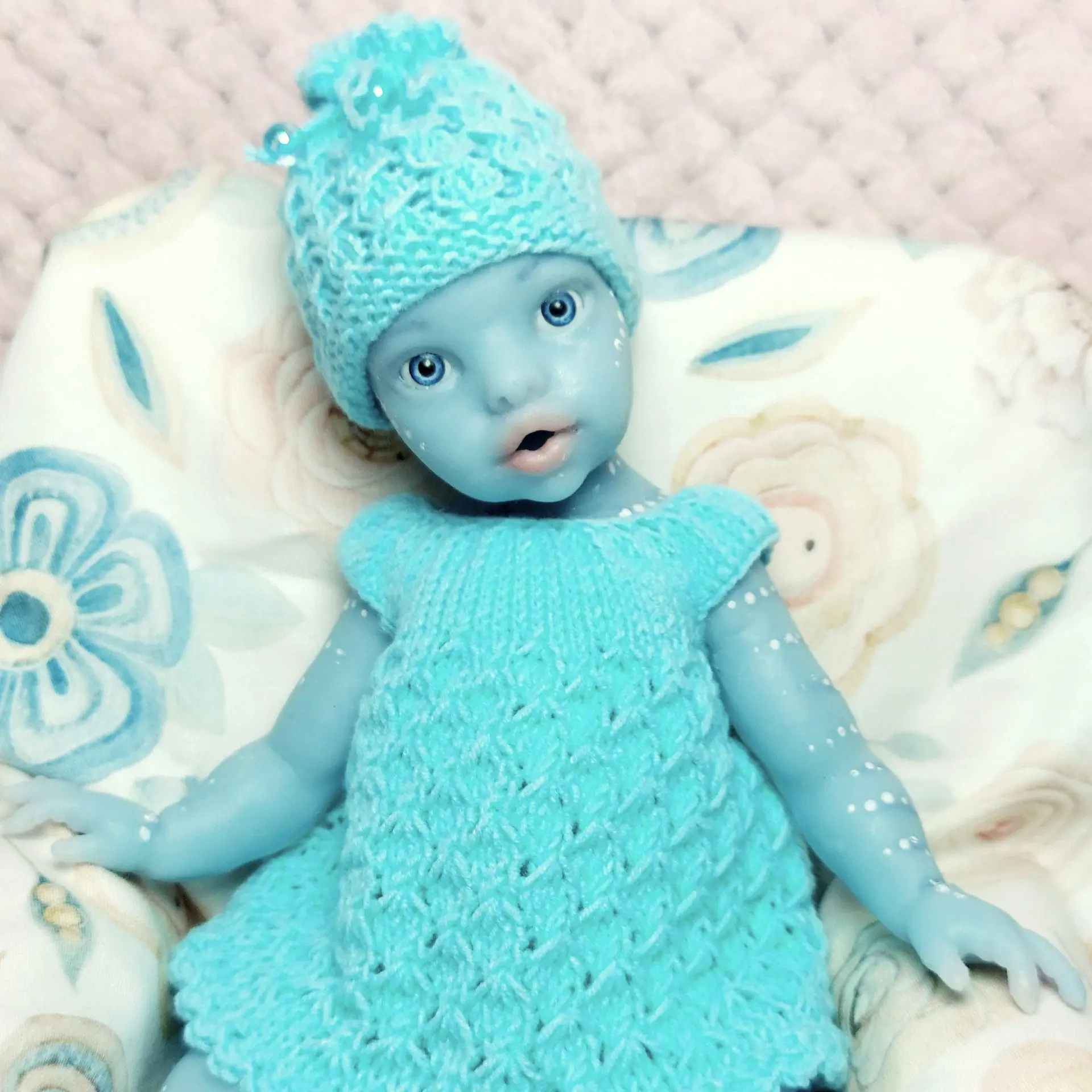 Amazing Silicone Doll Girl Avatar 9 Inches 20 Silicone avatar baby doll safe for play
