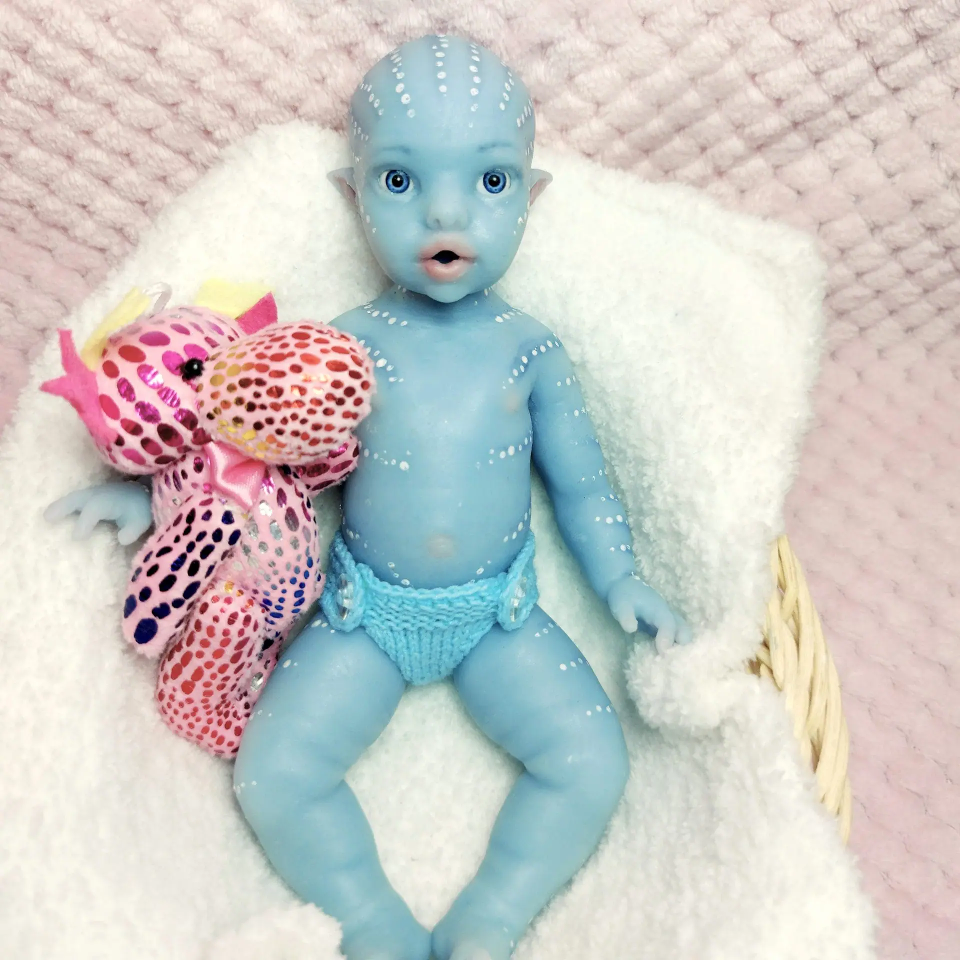 Amazing Silicone Doll Girl Avatar 9 Inches 5 Silicone avatar baby doll full body view