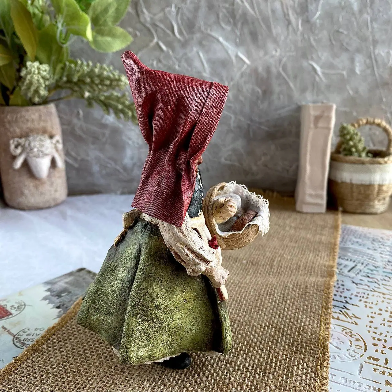 Little Red Riding Hood: Vintage Papier-Mache Art Doll 5 photo 2026 03 01 15 43 25.jpg